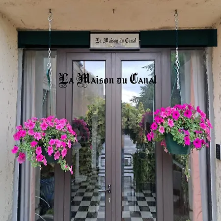 فندق مبيت وإفطار La Maison Du Canal - - Le Sweet هومبس